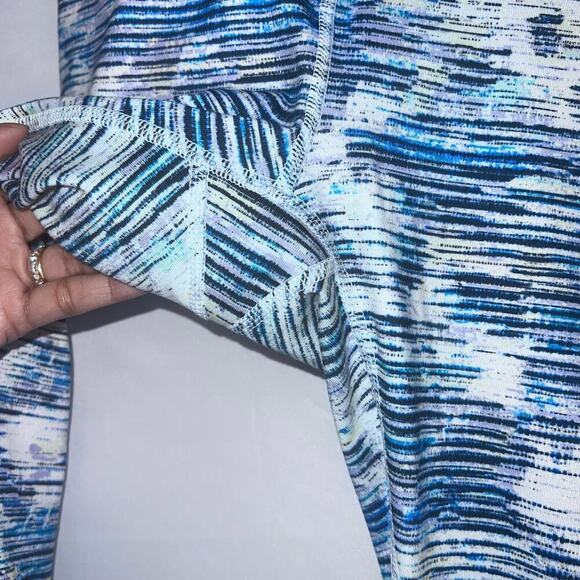 Lululemon Women Wunder Under Blurry Belle Blue Abstract Cropped Leggings Size 4? - Picture 3 of 5